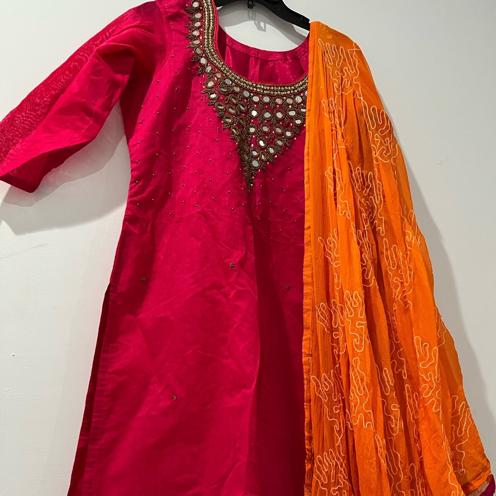 Indian Pakistani Mirror work salwar kameez dupatta